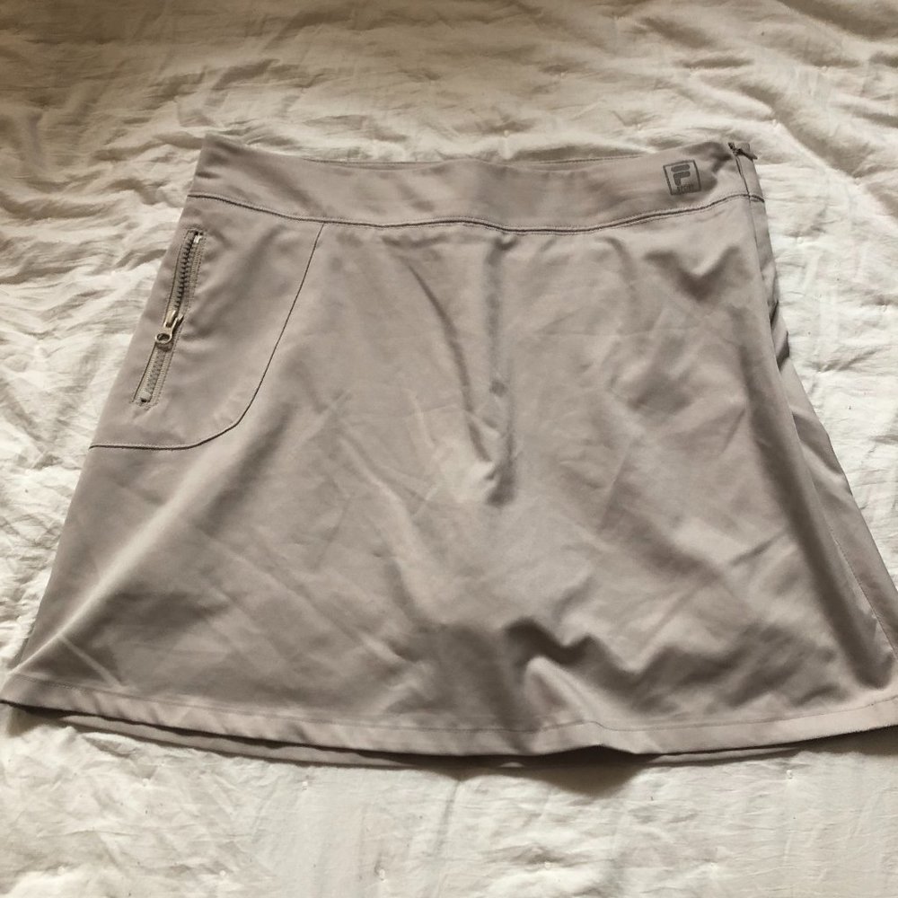 Fila skort